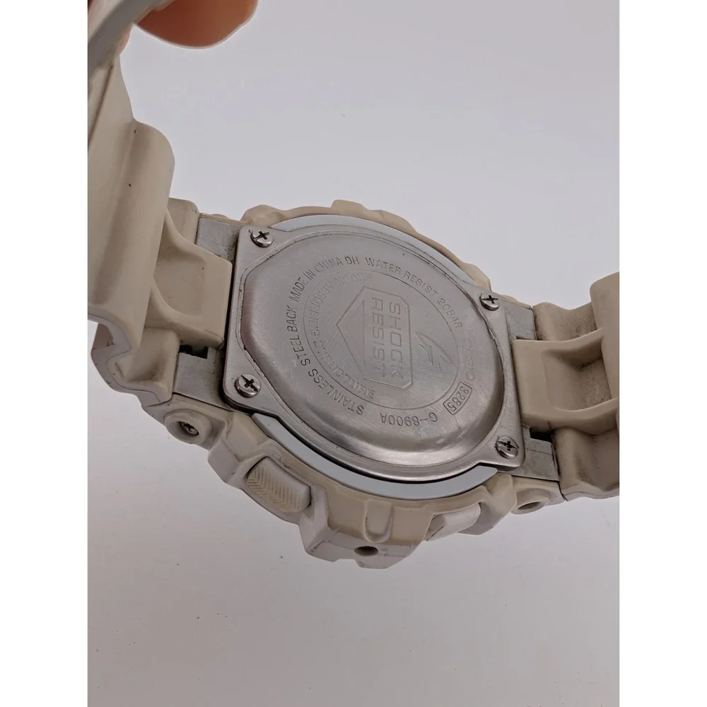 Casio G-Shock 3285 G-8900A Mens Watch 52mm White Digital World Time- New Battery - Picture 9 of 9